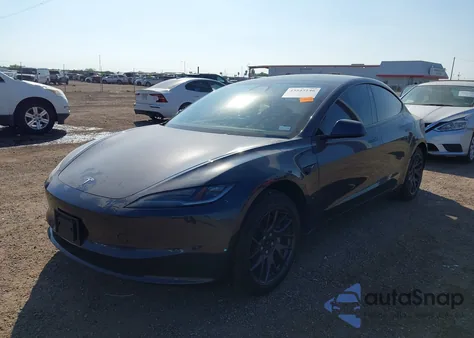 2025 Tesla Model 3 Long Range Rear-Wheel Drive/Standard from USA, damaged, VIN 5YJ3E1EA9SF019270